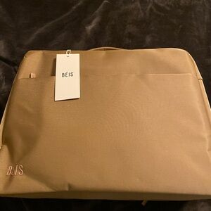 BEIS The Ultimate Travel Duffle